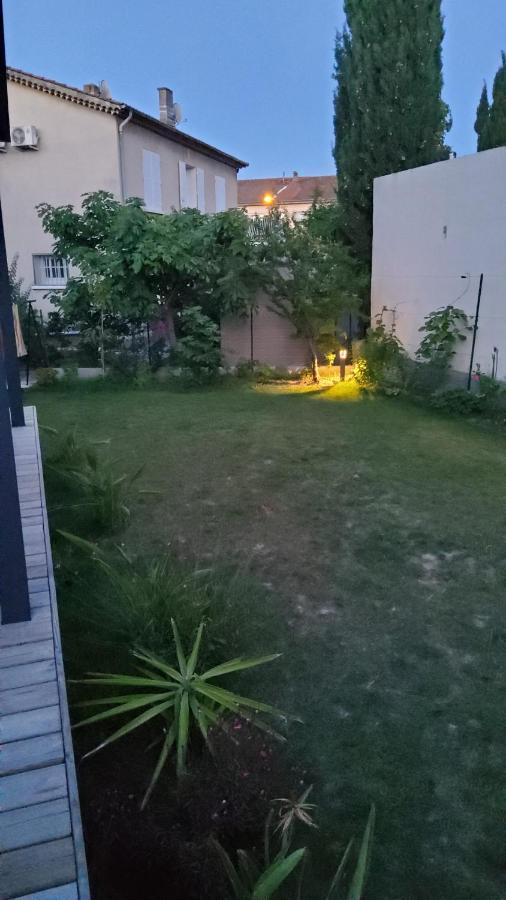Joli Entre La Et La Appartement *